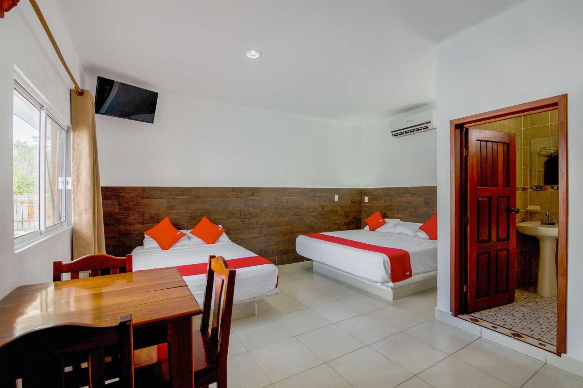 Oyo Hotel Palma Real ตูลุม ภายนอก รูปภาพ