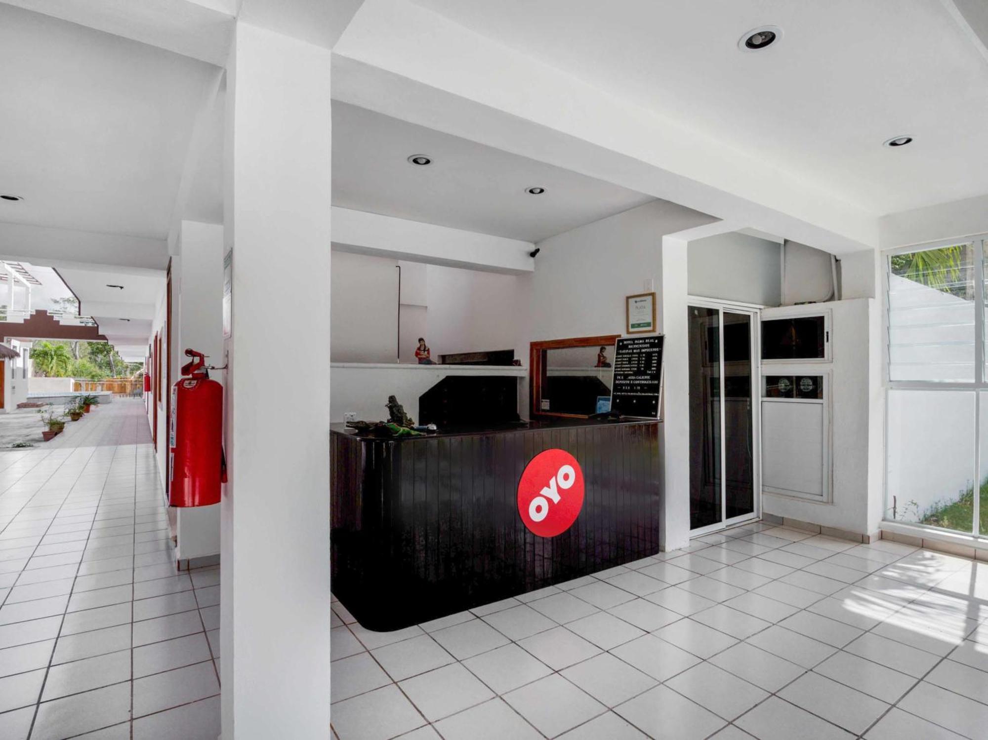 Oyo Hotel Palma Real ตูลุม ภายนอก รูปภาพ