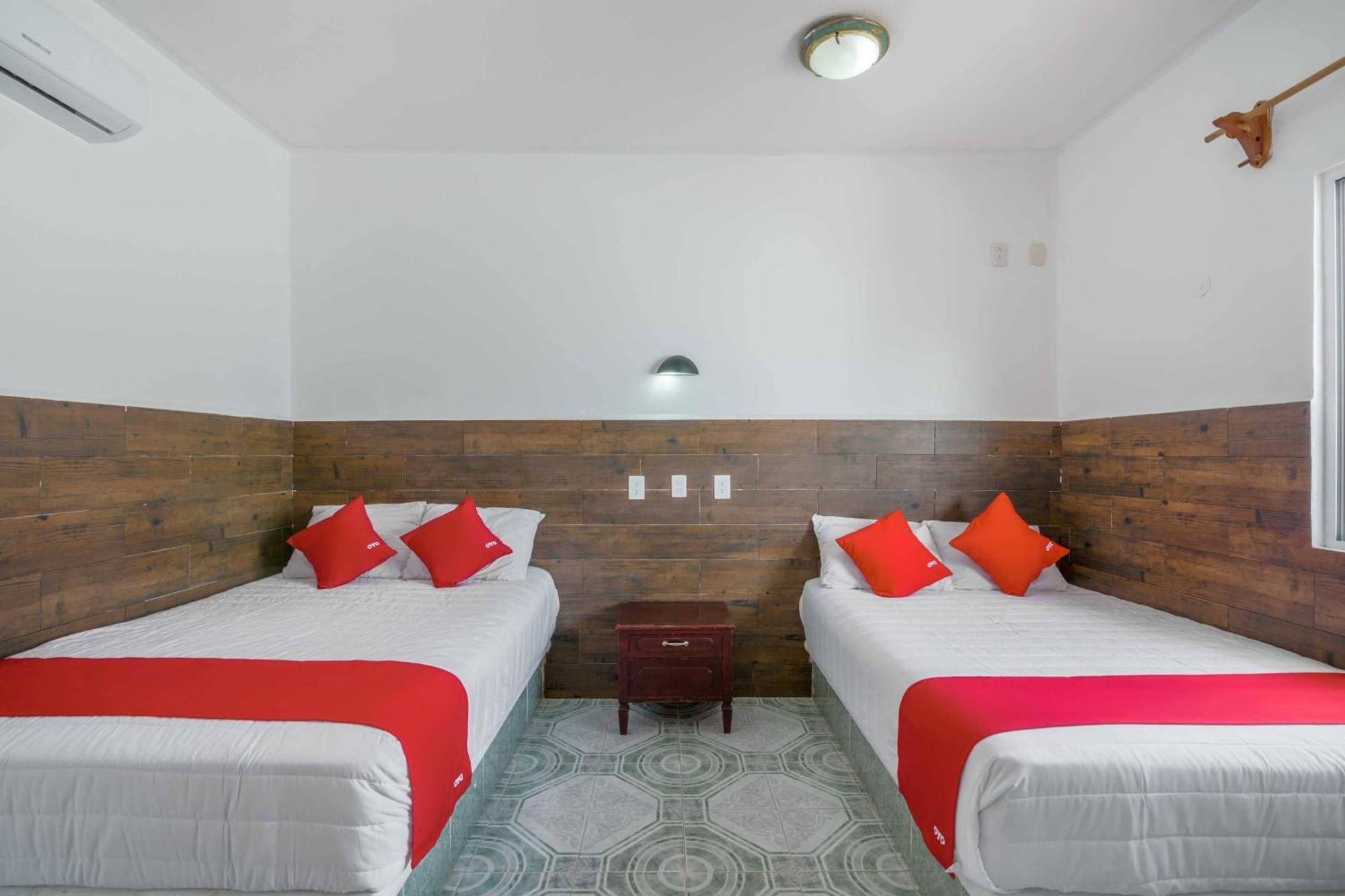 Oyo Hotel Palma Real ตูลุม ภายนอก รูปภาพ
