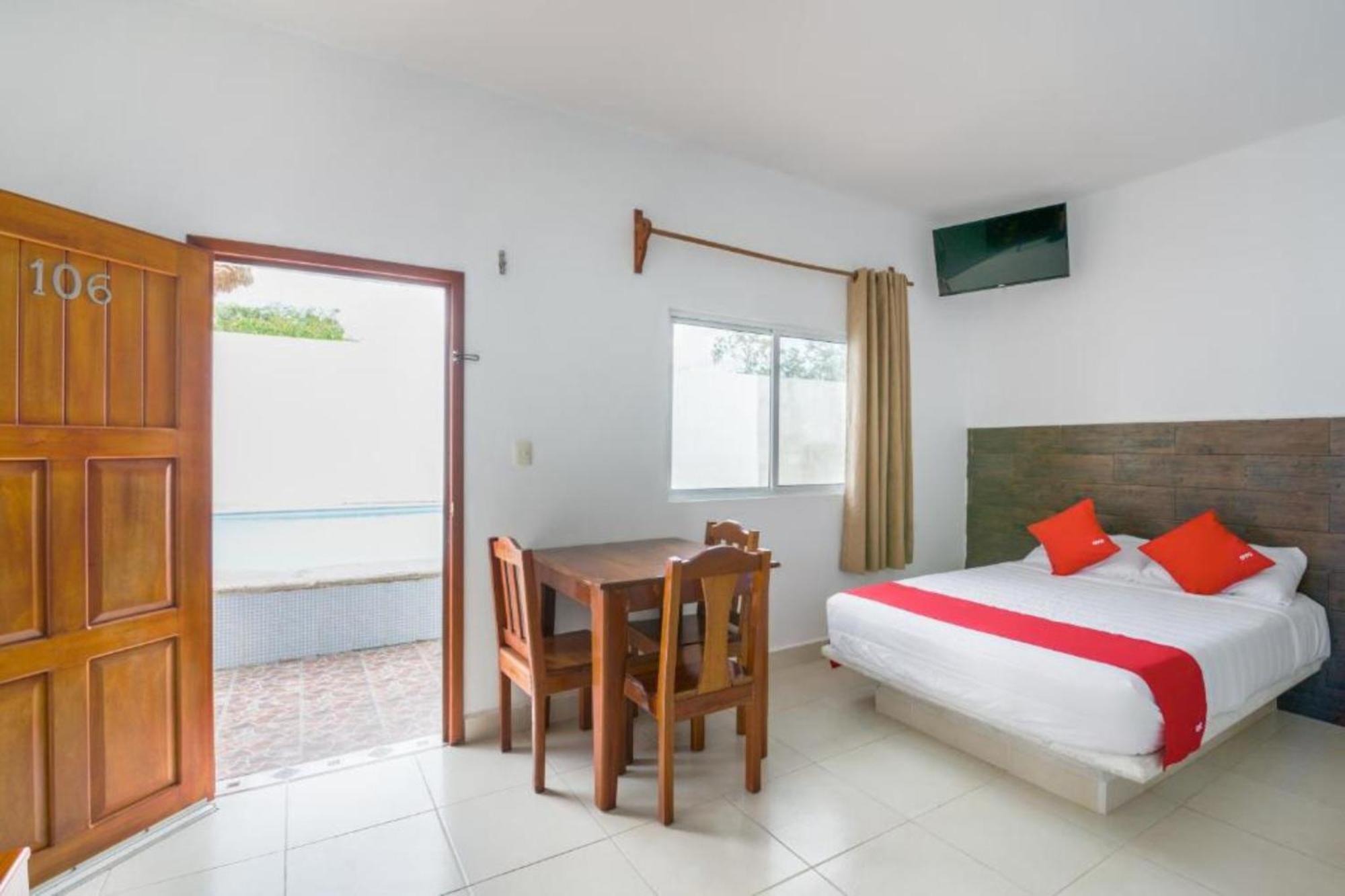Oyo Hotel Palma Real ตูลุม ภายนอก รูปภาพ